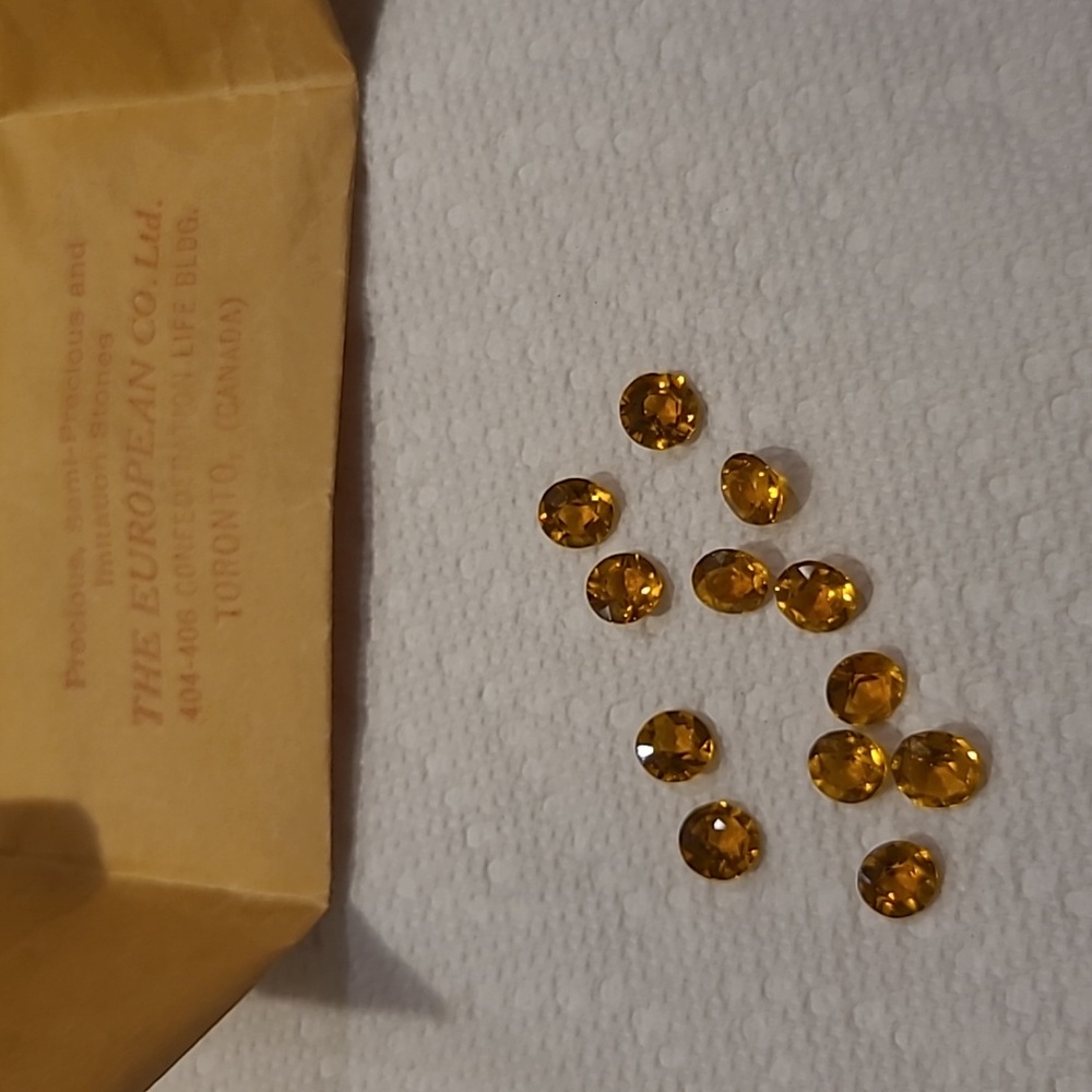 Round Topaz Doublet